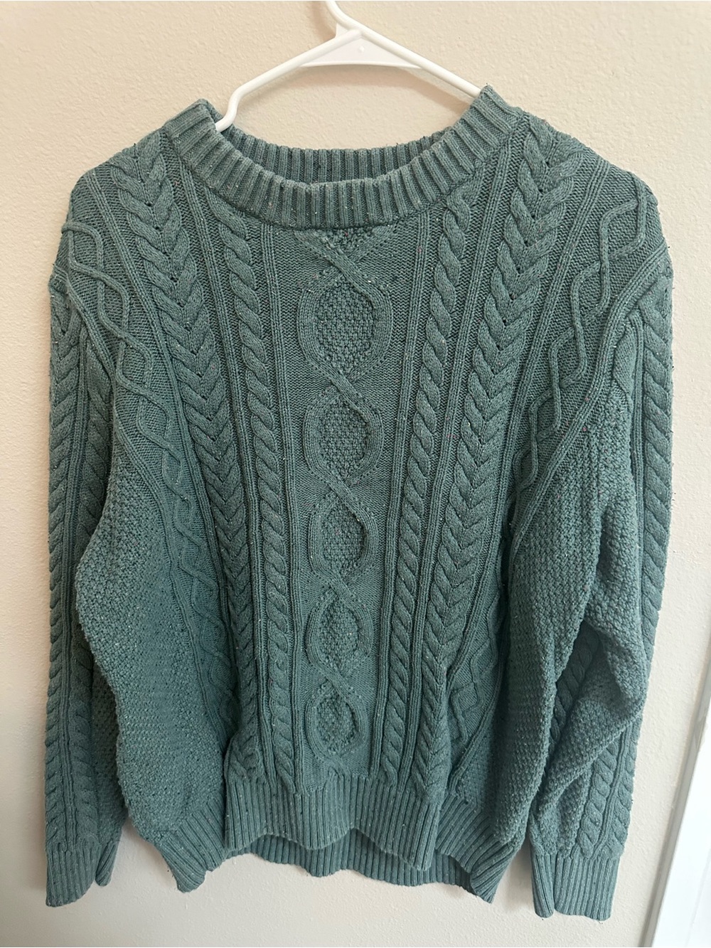 L.L. Bean Men’s Organic Cotton Cable Knit Fisherman Sweater Green L Regular 5148
